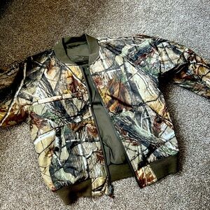 CABELAS YOUTH SMALL REALTREE EDGE JACKET